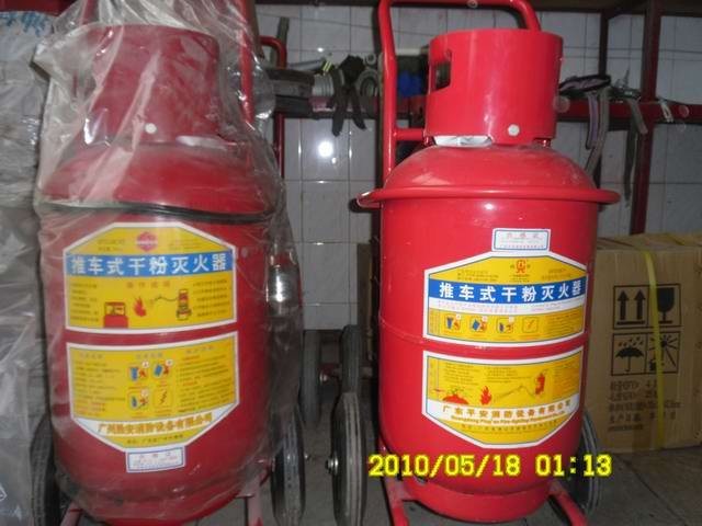 供应最新款2kg4kg灭火器消防器材，广东省佛山大量生产消防器材，灭火器